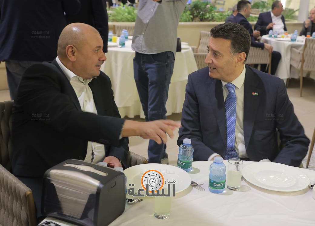 Madar Al-Saa Images 0.40981529400652883