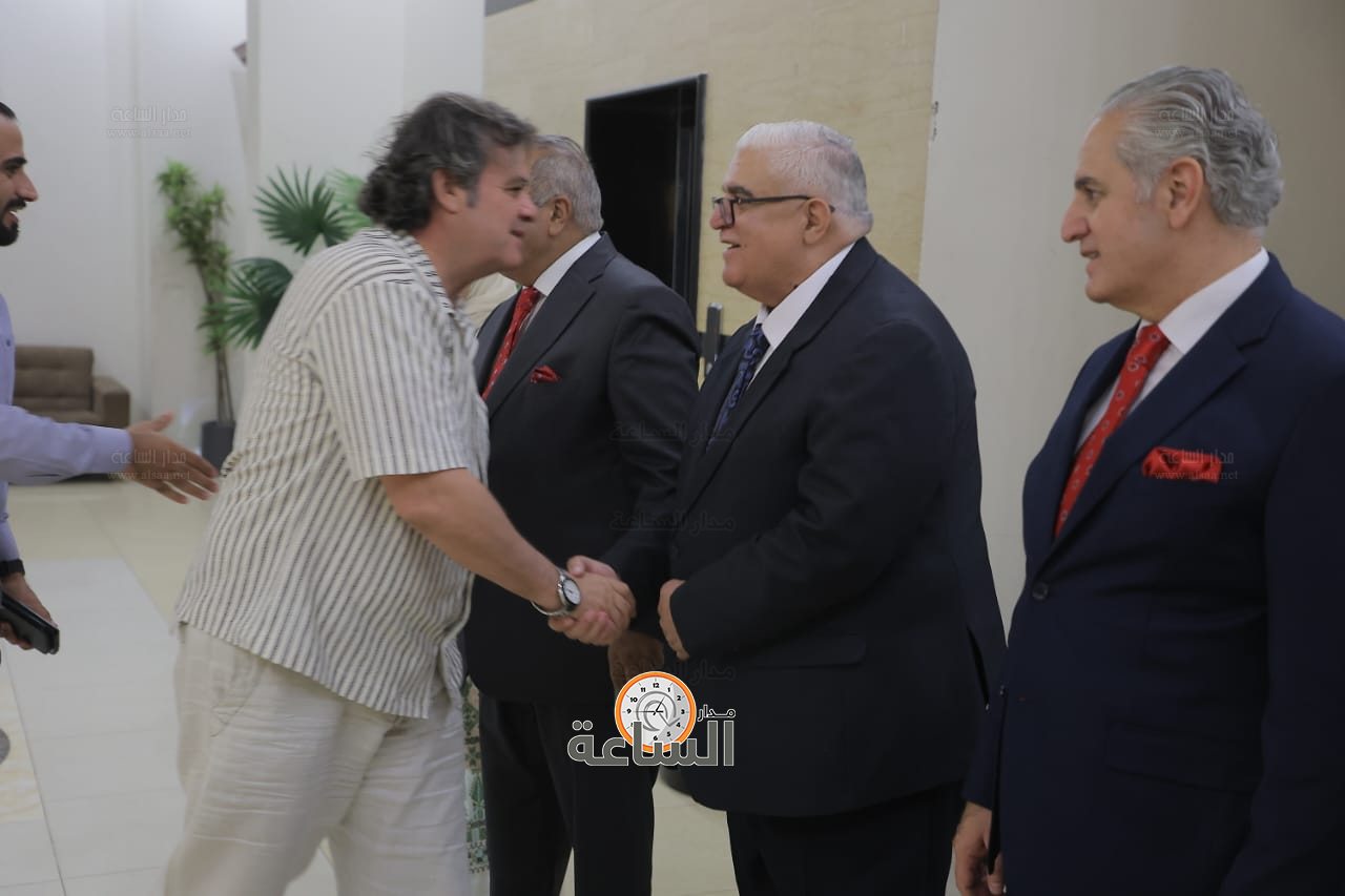 Madar Al-Saa Images 0.5536900689497322