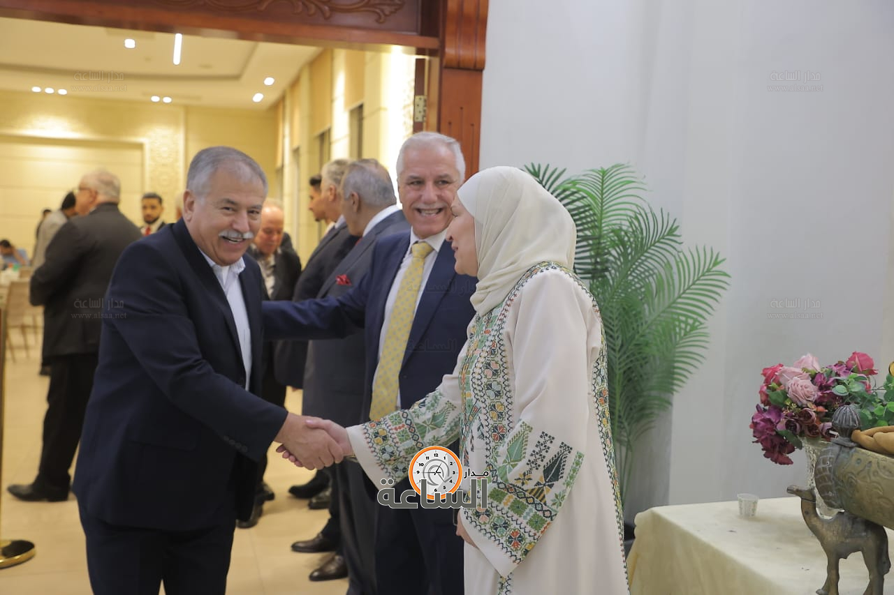 Madar Al-Saa Images 0.7008388665836878