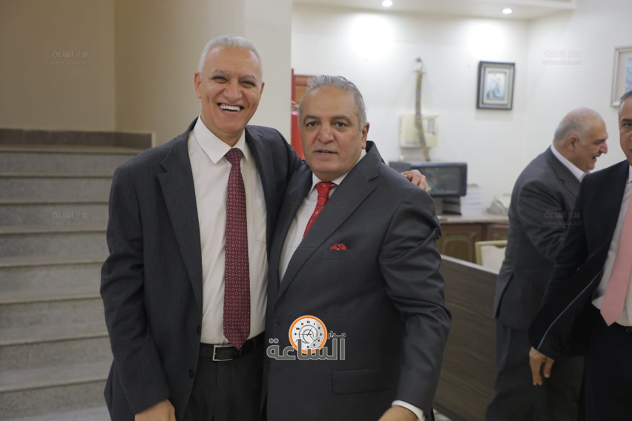 Madar Al-Saa Images 0.44156378019275266