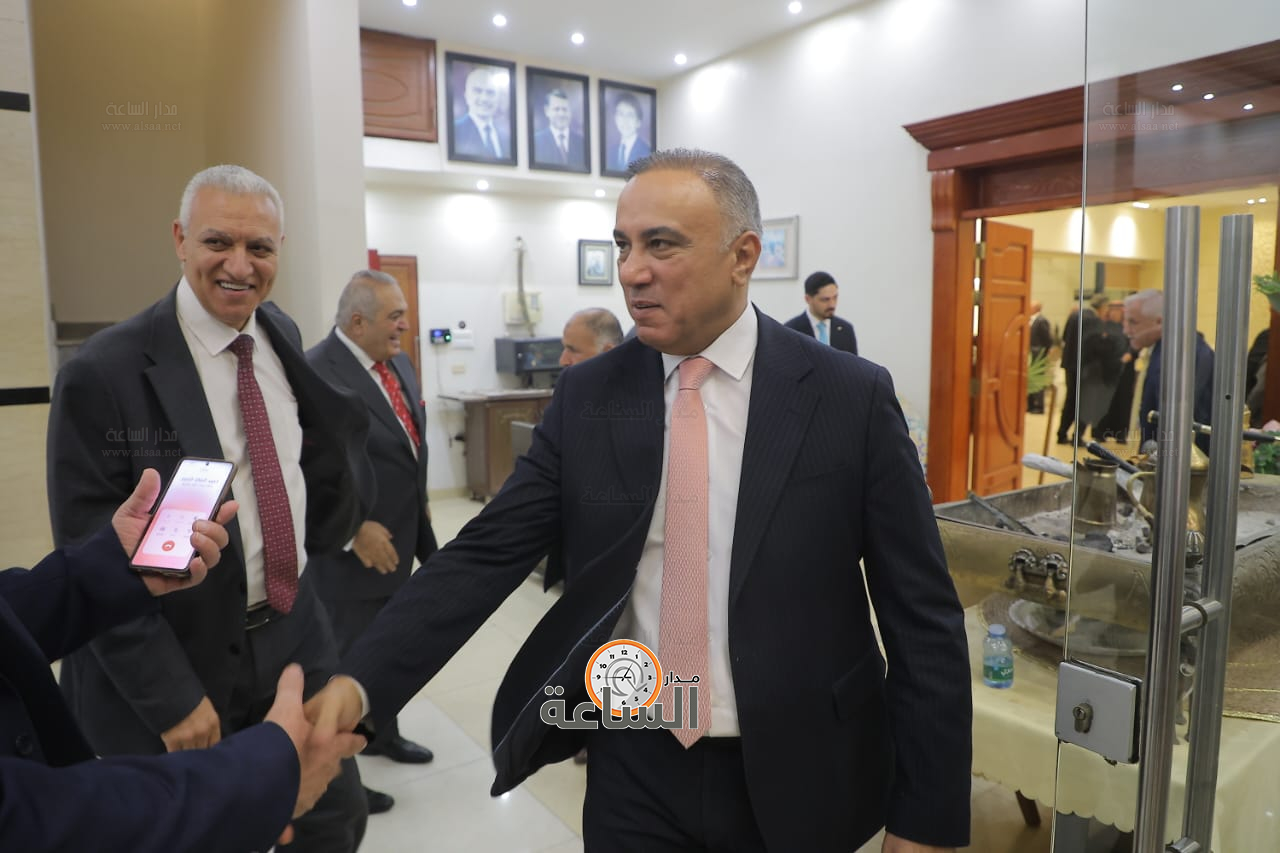 Madar Al-Saa Images 0.6045200002826757