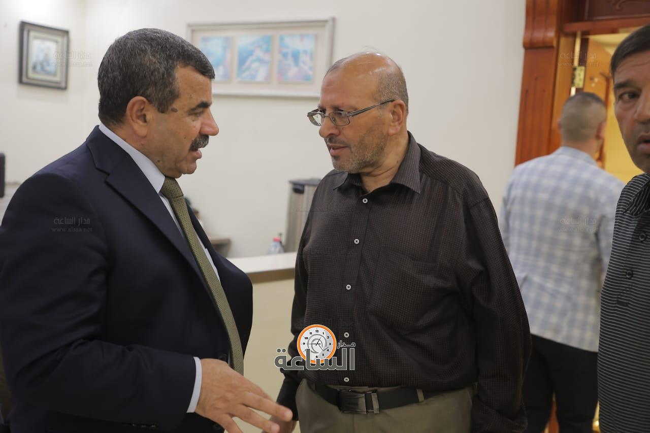 Madar Al-Saa Images 0.4837463451695777