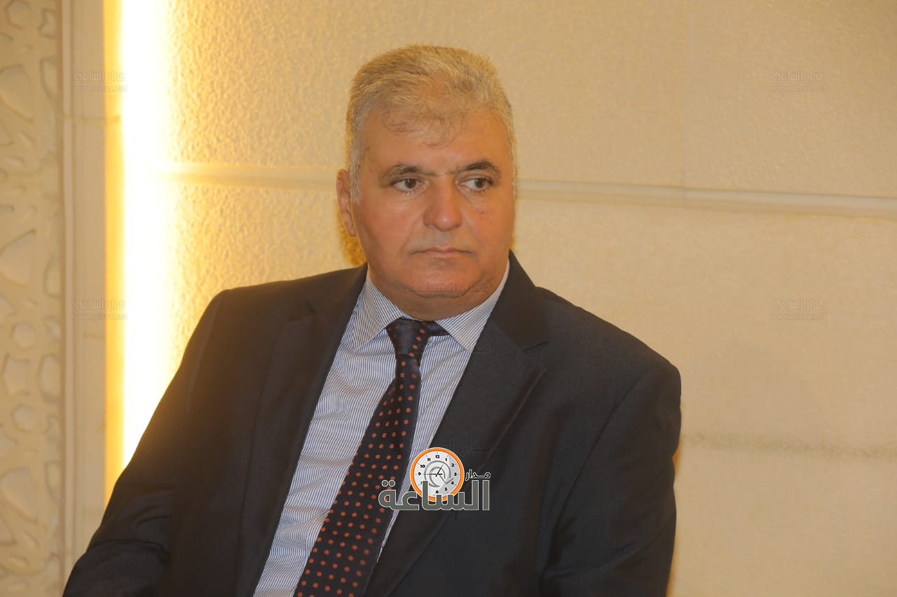 Madar Al-Saa Images 0.14307940786442364