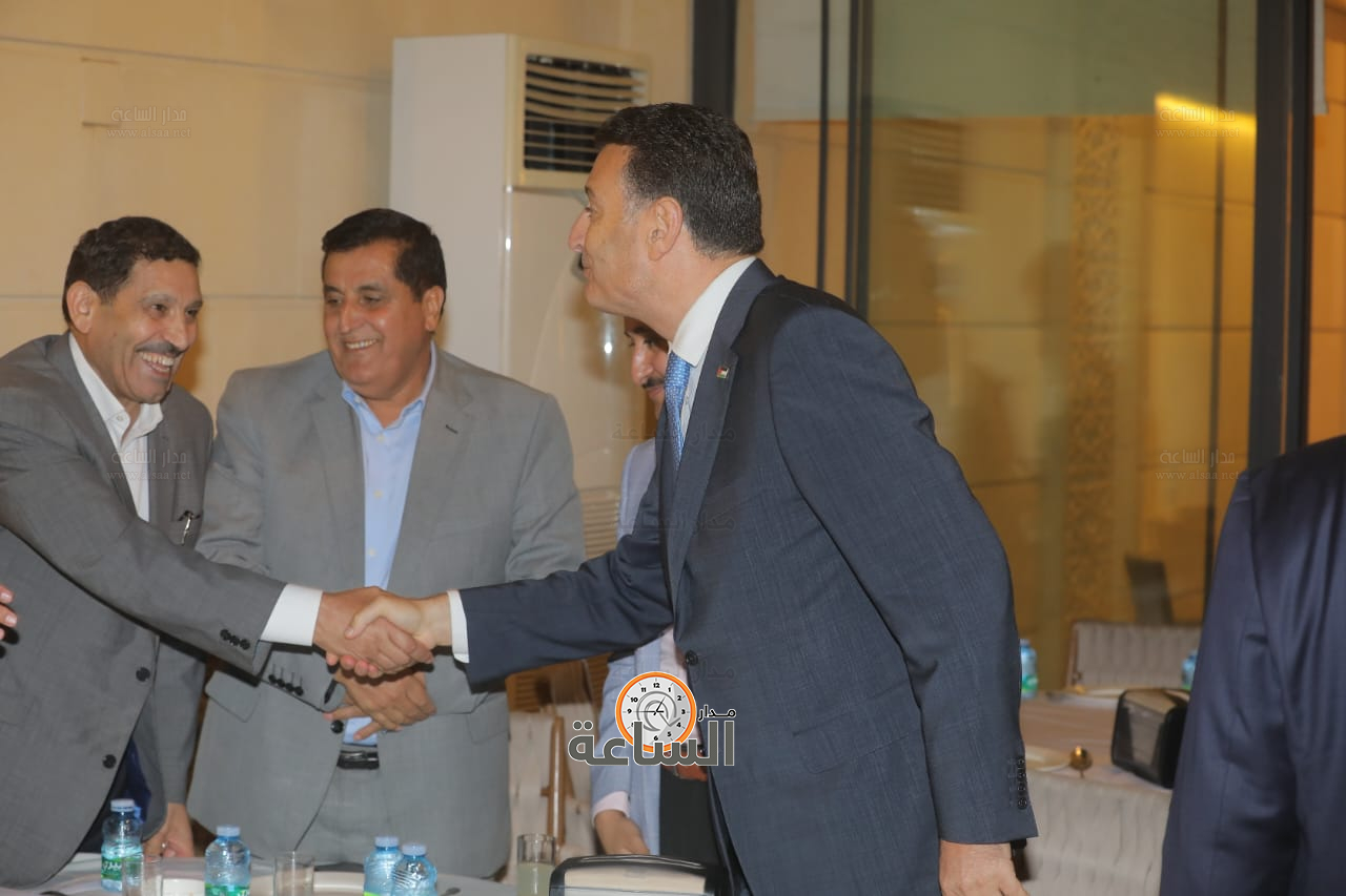 Madar Al-Saa Images 0.47572999481054634