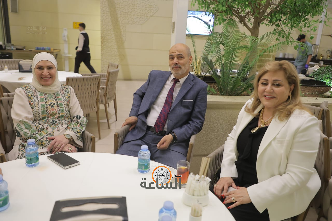 Madar Al-Saa Images 0.22981286740622742