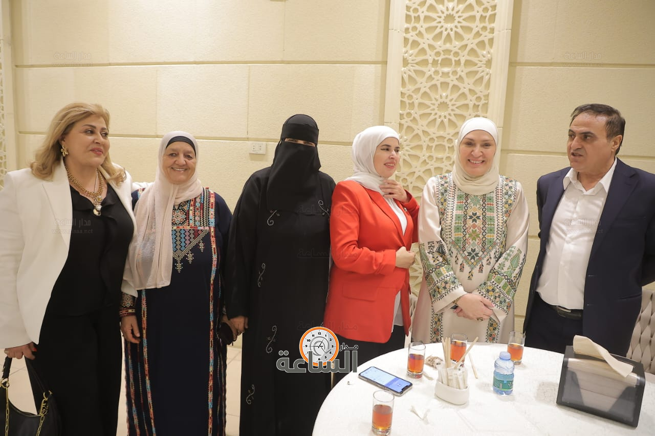 Madar Al-Saa Images 0.2058687290453689