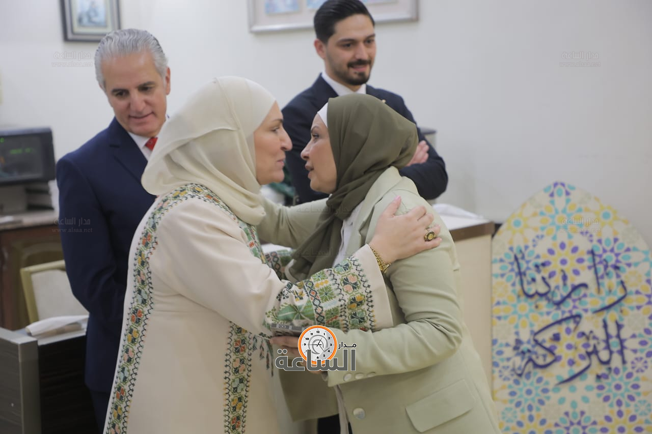 Madar Al-Saa Images 0.1503655794379043