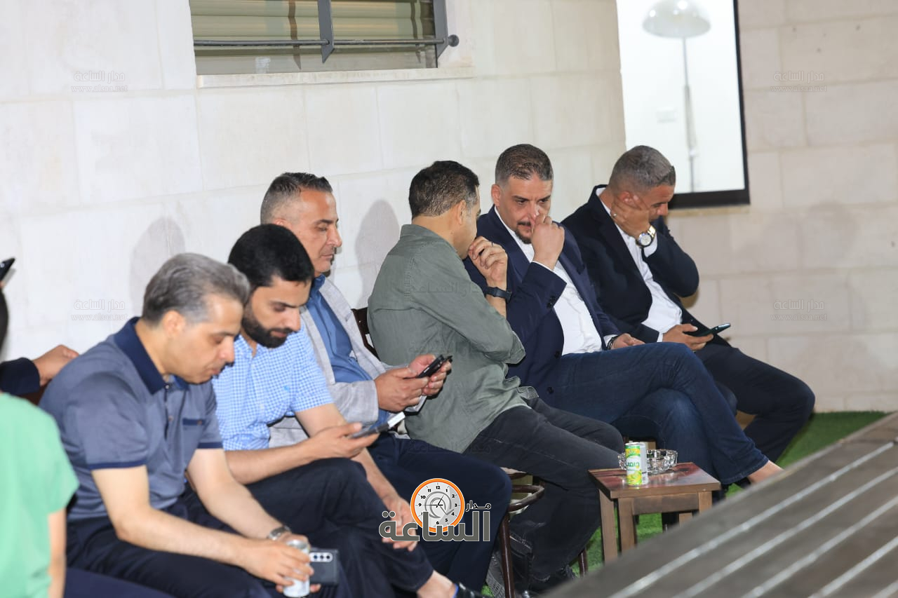 Madar Al-Saa Images 0.695564243233856