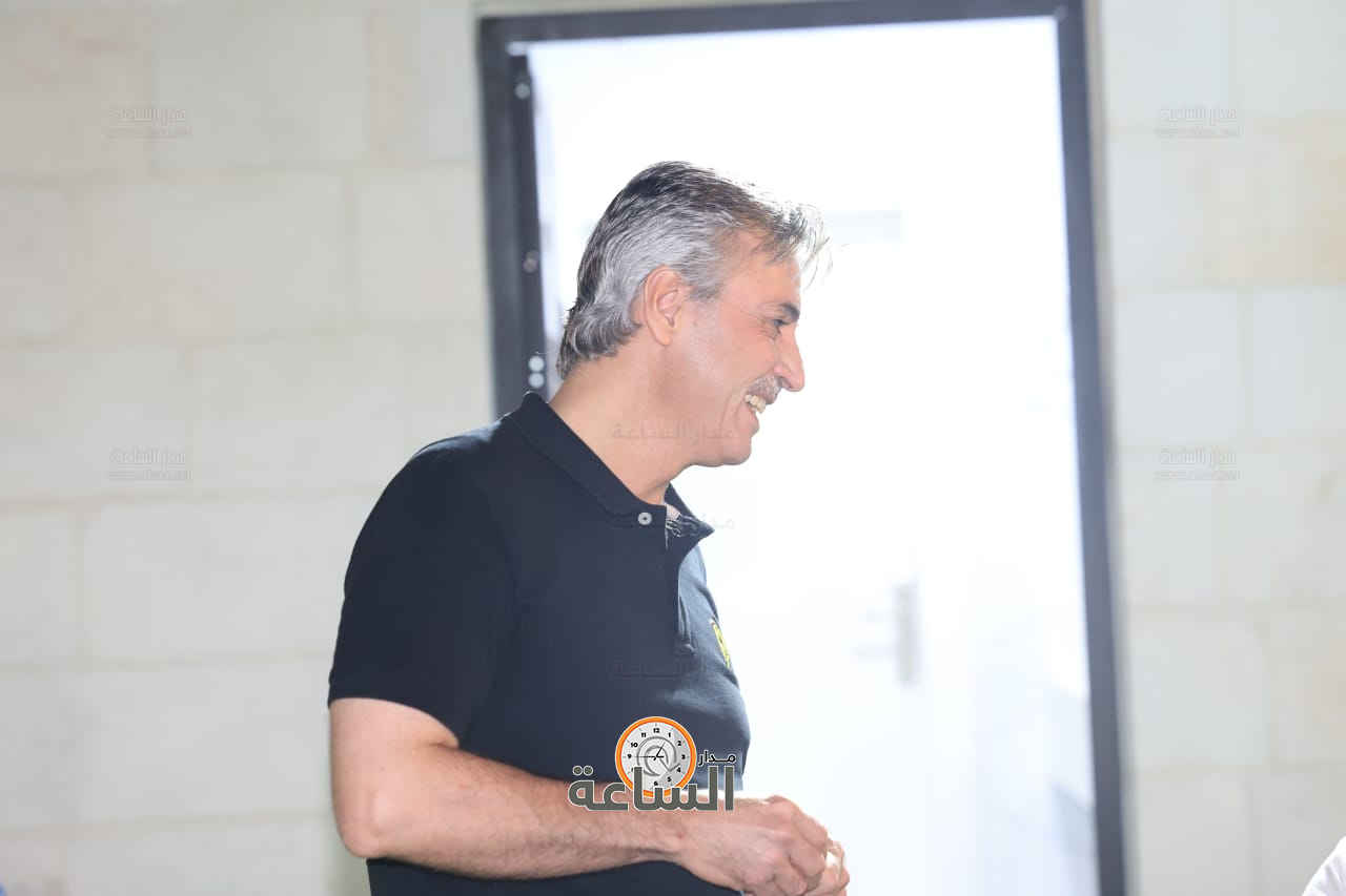 Madar Al-Saa Images 0.8737387057696059