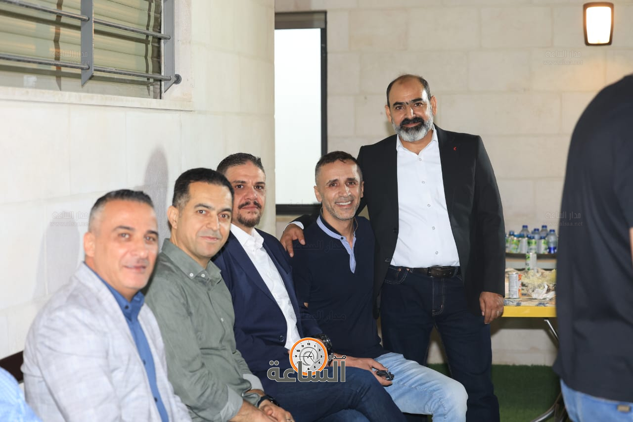 Madar Al-Saa Images 0.8790824370261102