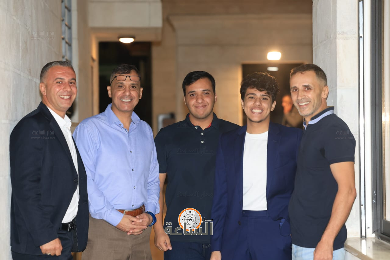 Madar Al-Saa Images 0.5622106613386083