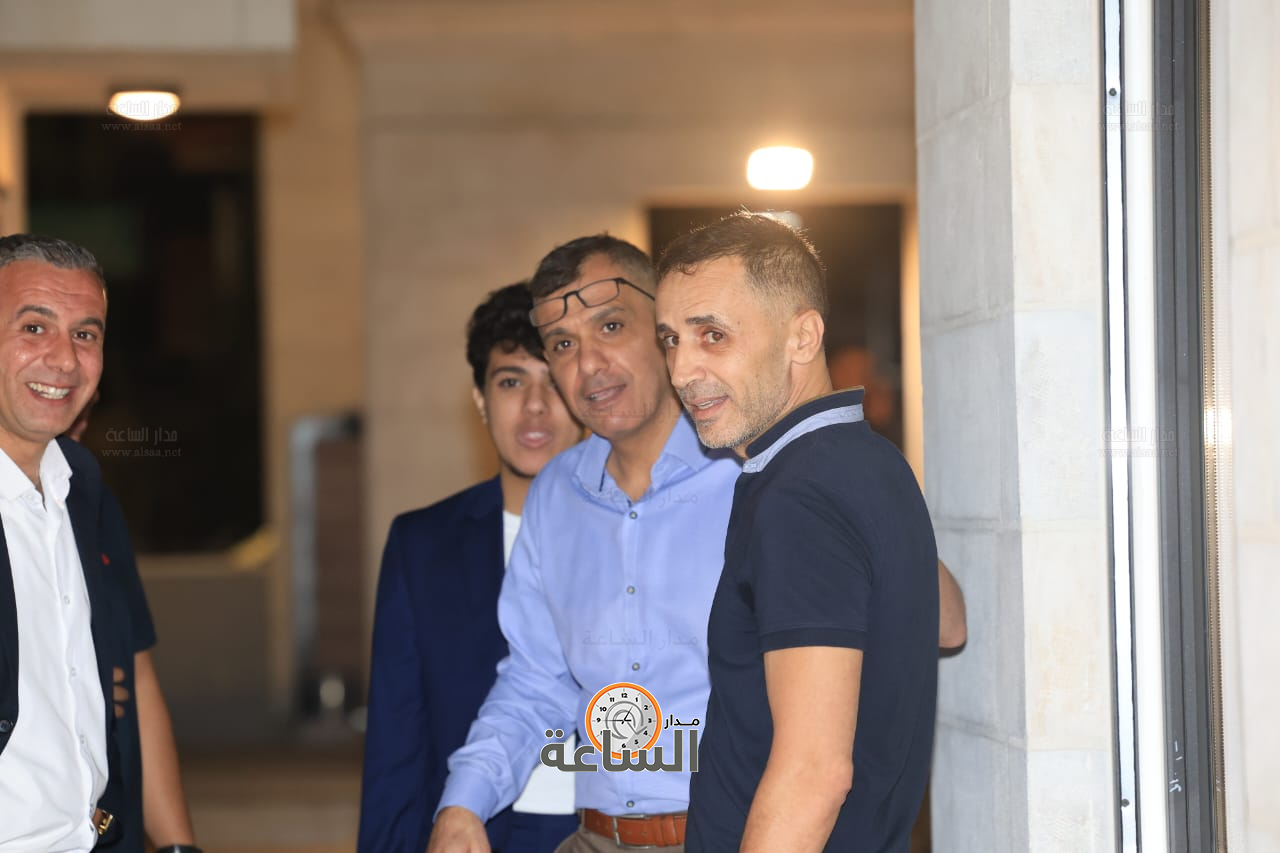 Madar Al-Saa Images 0.4771703777650449