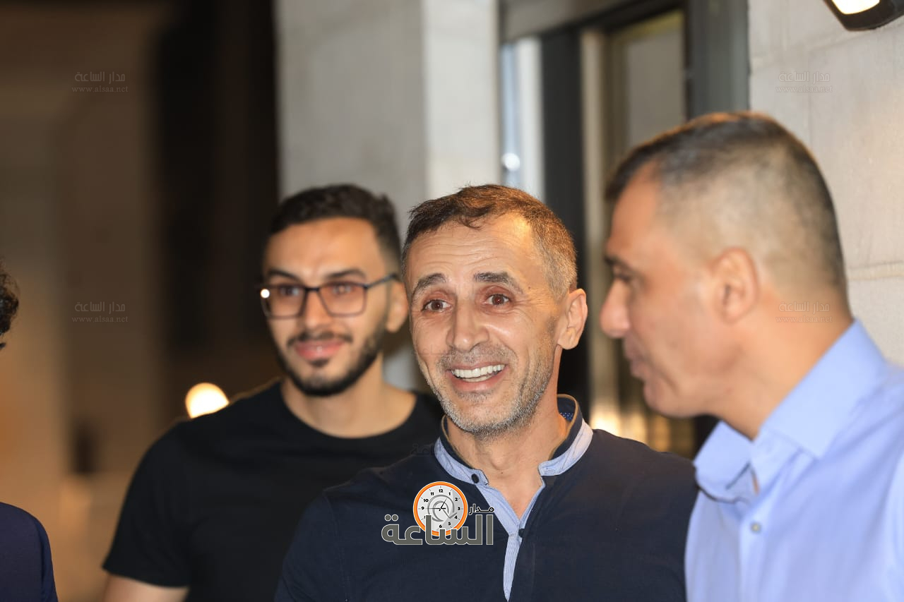 Madar Al-Saa Images 0.48088528977291933