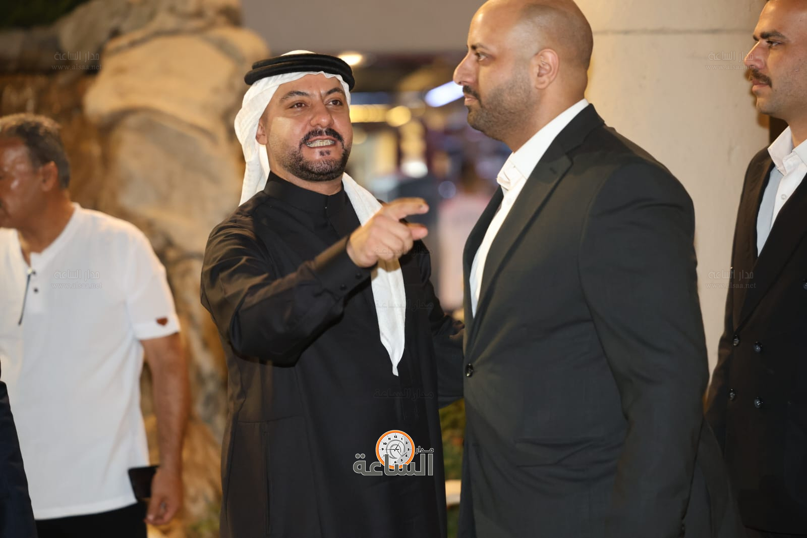 Madar Al-Saa Images 0.48073068042475275