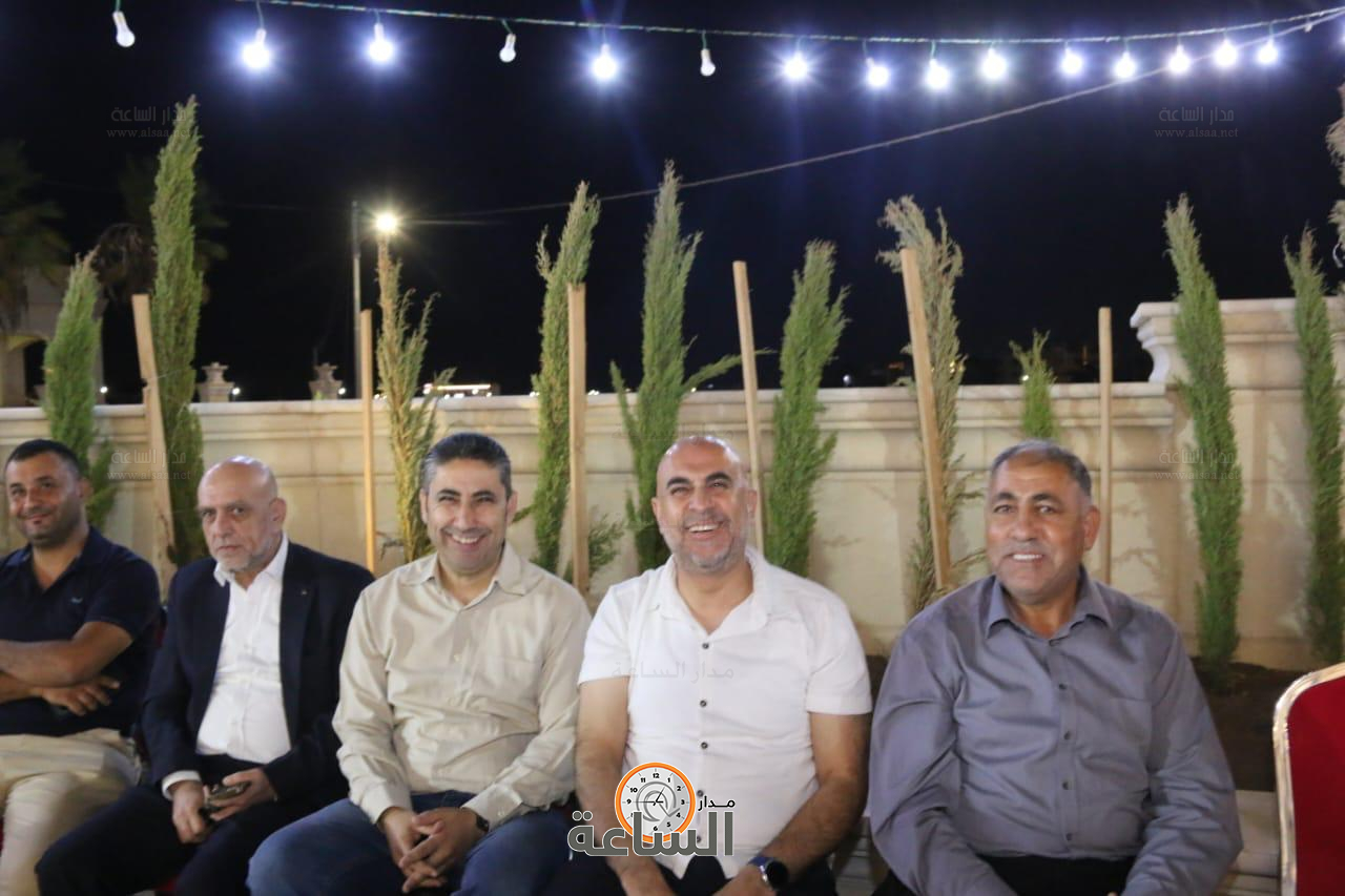 Madar Al-Saa Images 0.9190065788563366