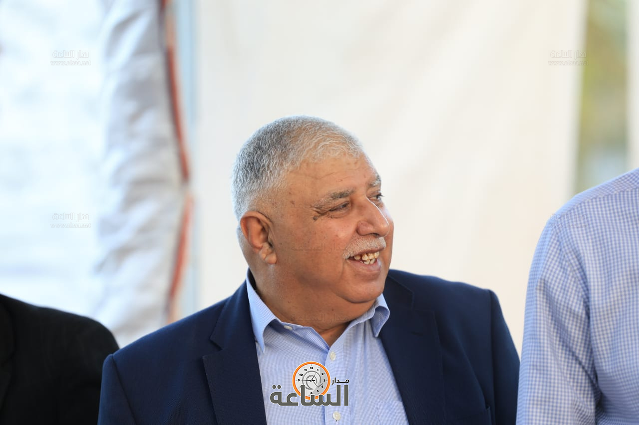 Madar Al-Saa Images 0.6279106779707991