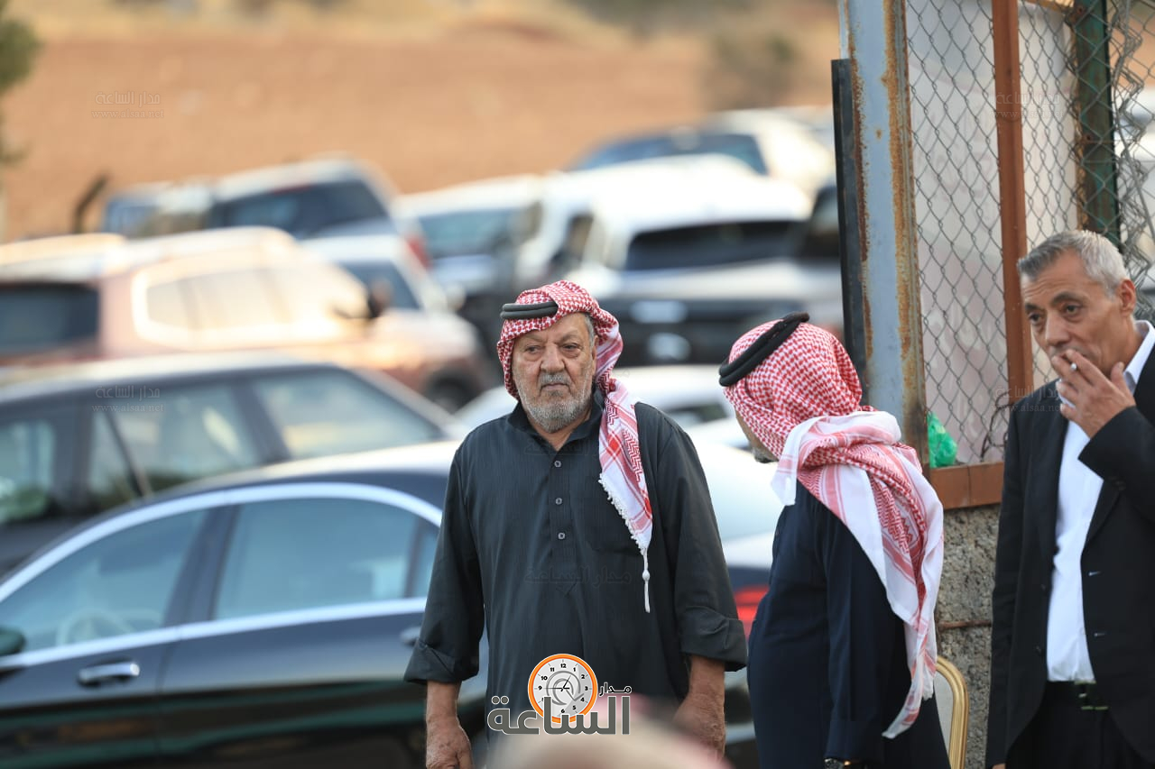 Madar Al-Saa Images 0.8665944149983874