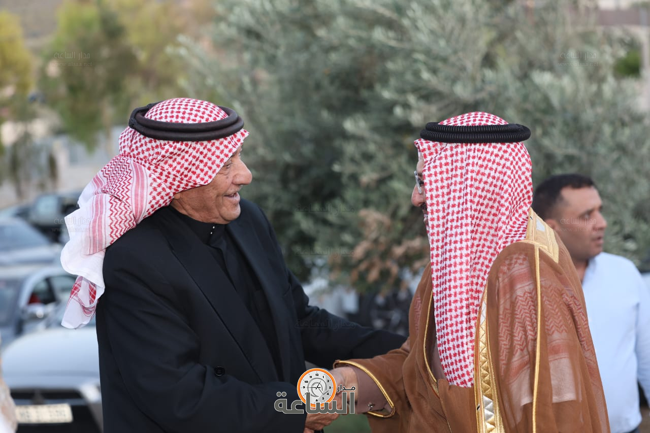 Madar Al-Saa Images 0.7181866229962127