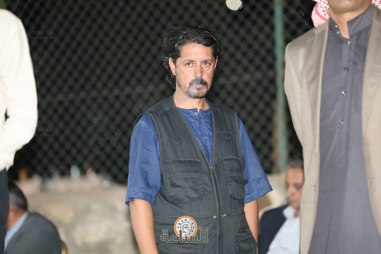 Madar Al-Saa Images 0.4322533635809793