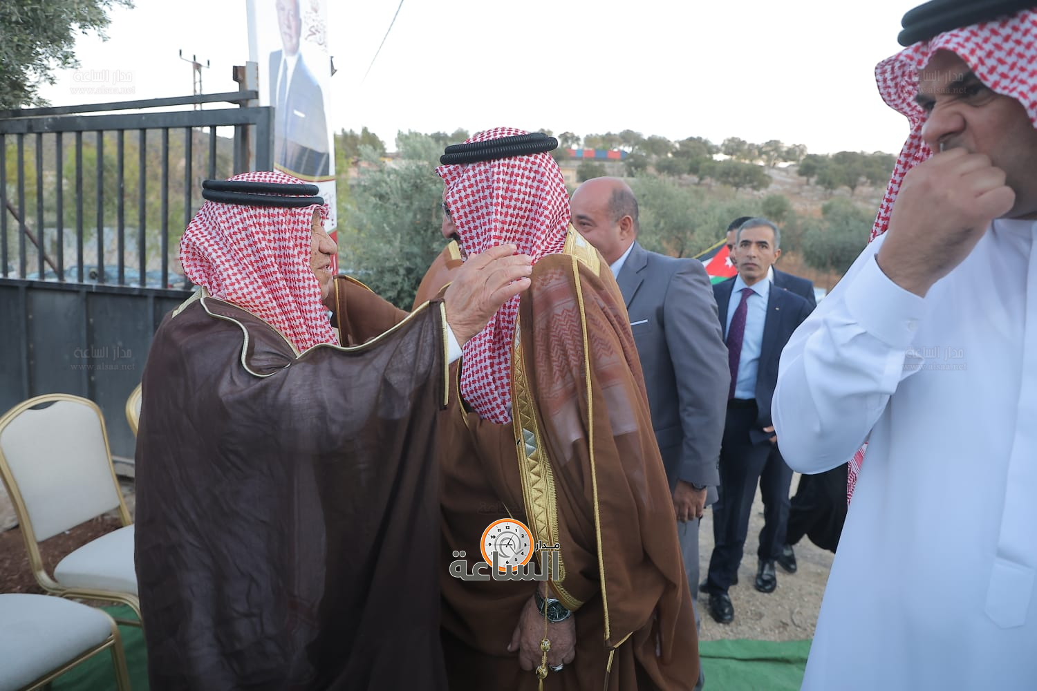 Madar Al-Saa Images 0.18061355602717943