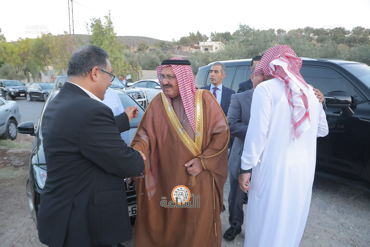 Madar Al-Saa Images 0.44373099381903647