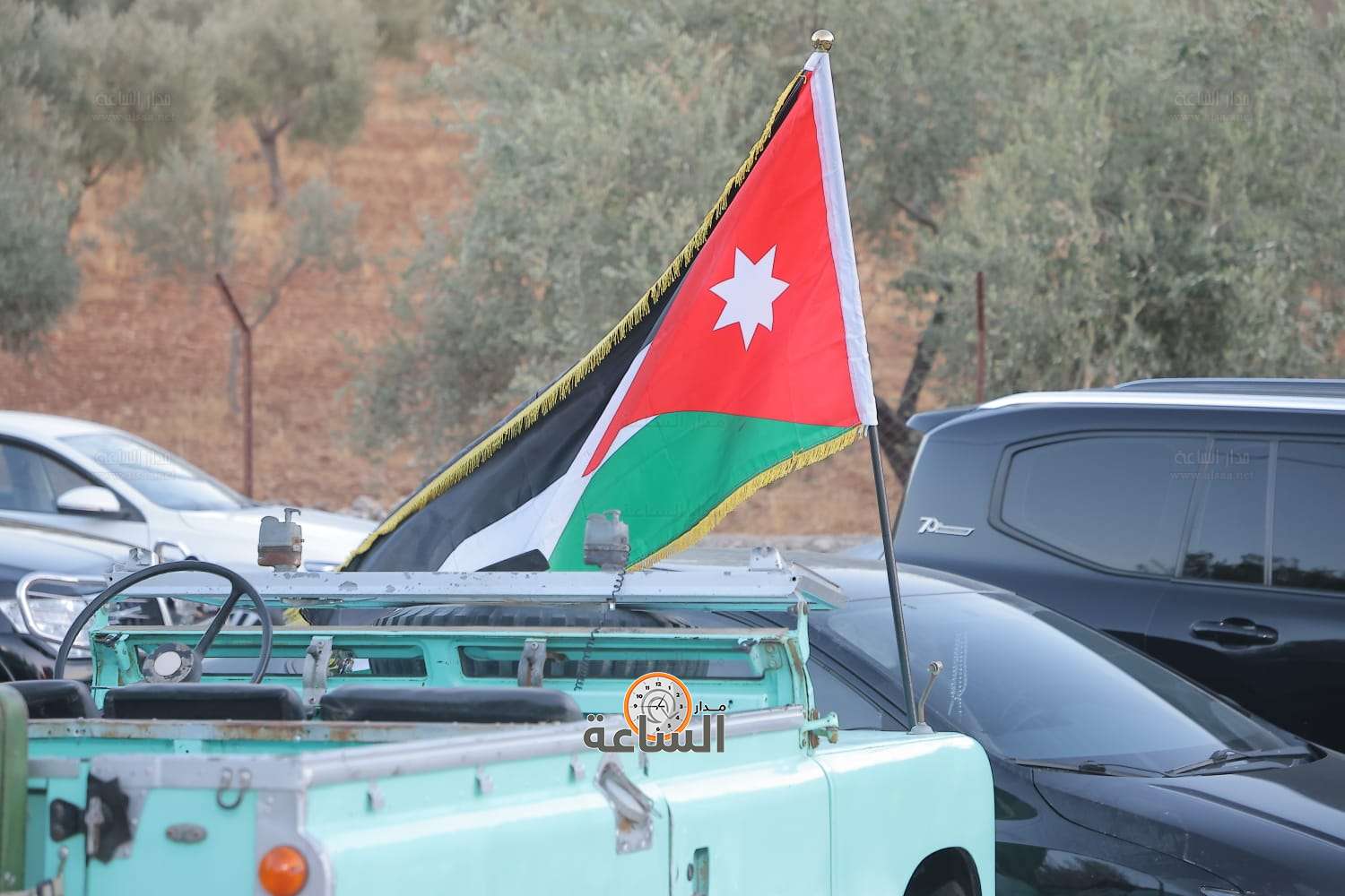 Madar Al-Saa Images 0.13764568131008736