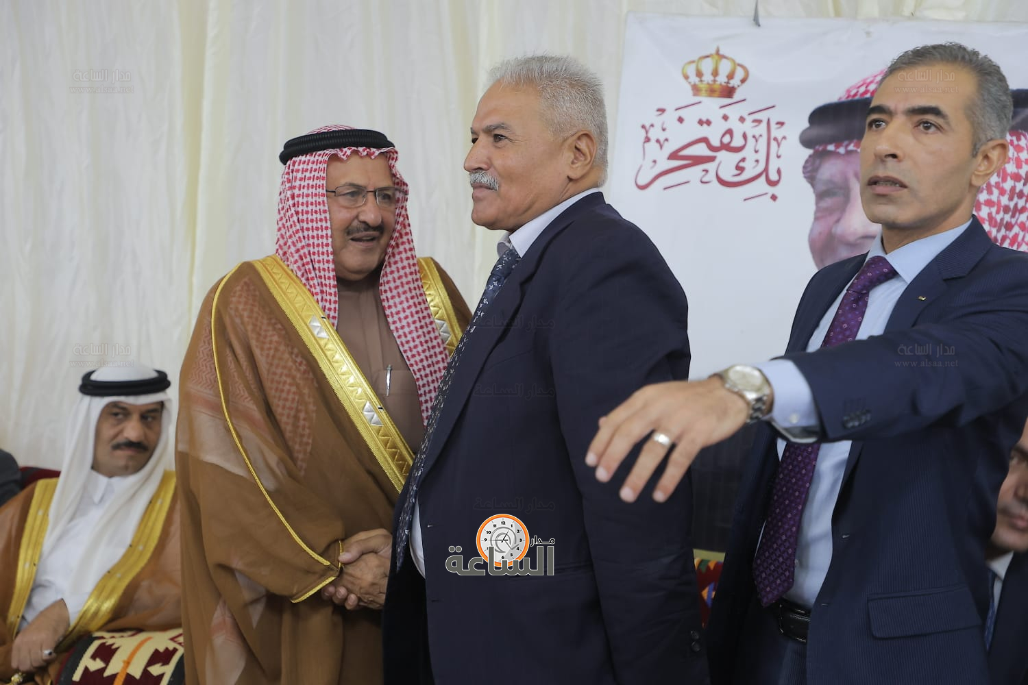 Madar Al-Saa Images 0.2589088048017839