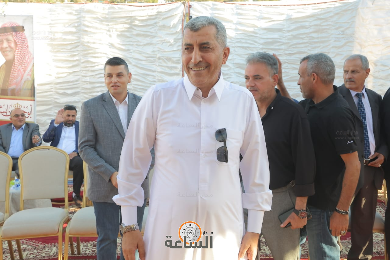 Madar Al-Saa Images 0.8895808657629679