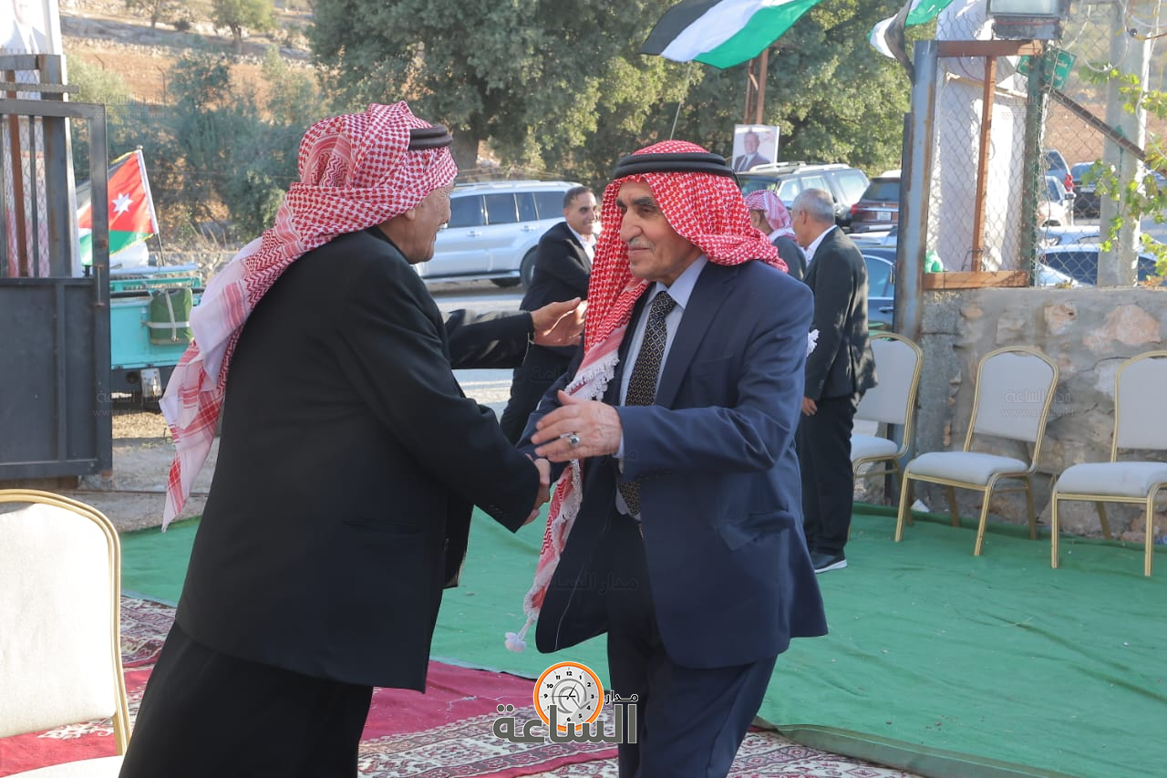 Madar Al-Saa Images 0.8790328802760882