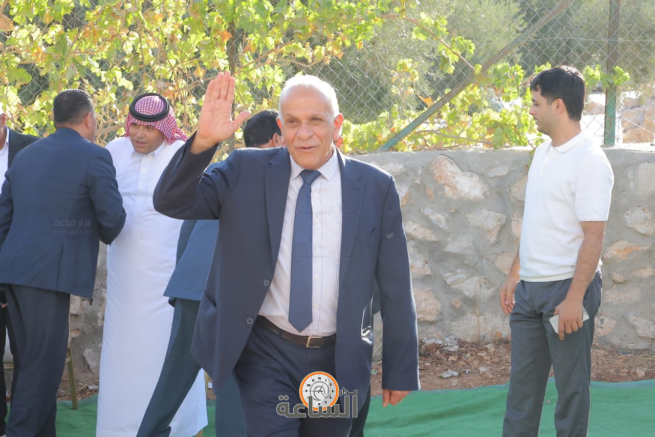 Madar Al-Saa Images 0.30553904895848827