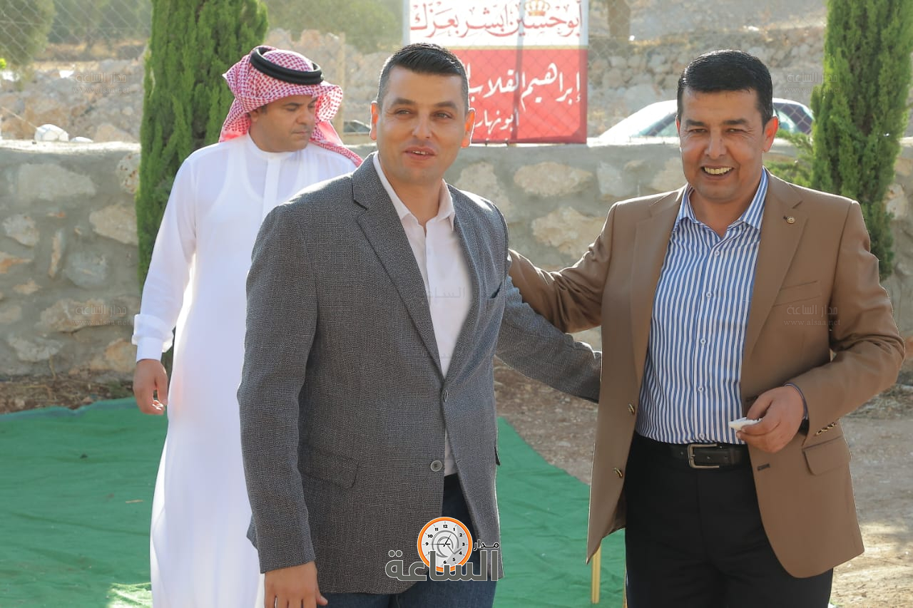 Madar Al-Saa Images 0.3727817396605506