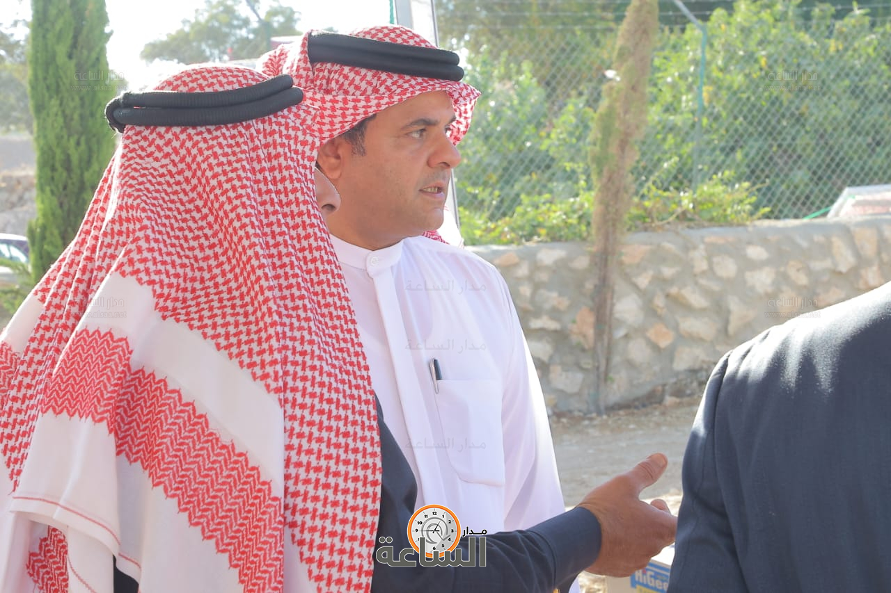 Madar Al-Saa Images 0.6517403967591361