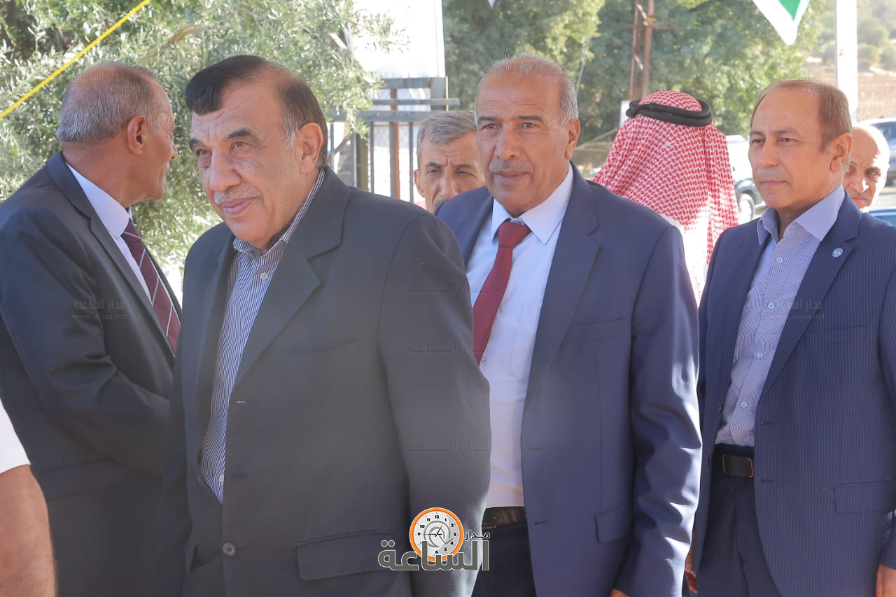 Madar Al-Saa Images 0.04265677477521068