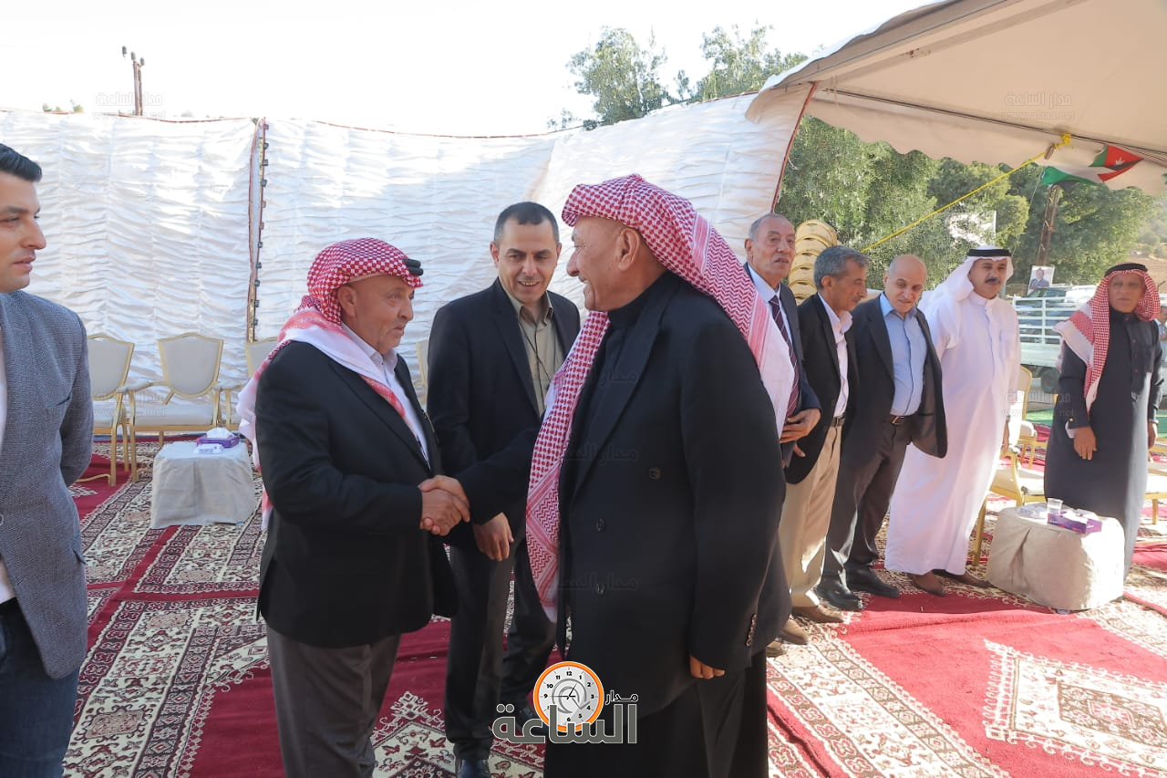 Madar Al-Saa Images 0.6373160216202939