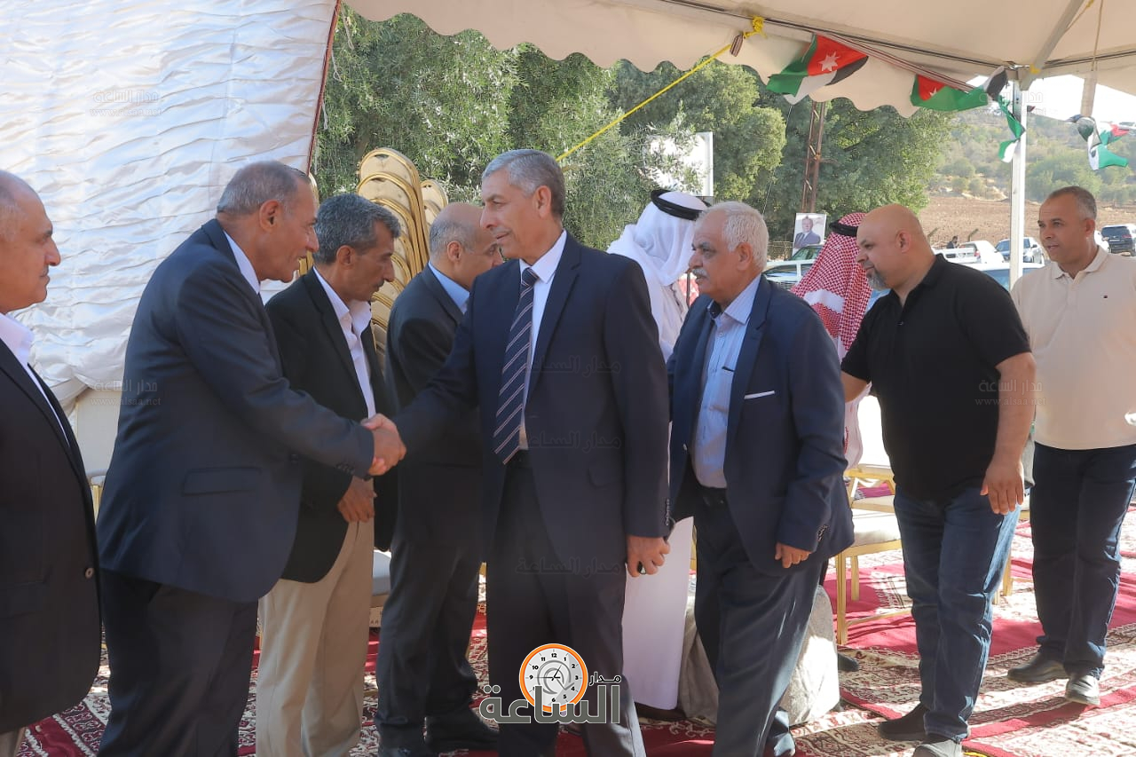 Madar Al-Saa Images 0.613511084493877