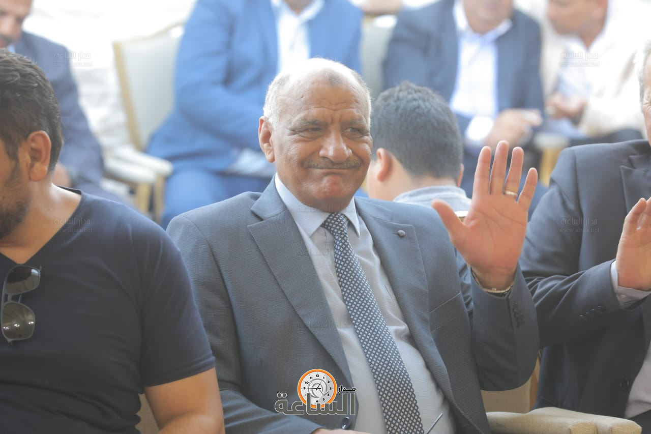 Madar Al-Saa Images 0.8666043188447287