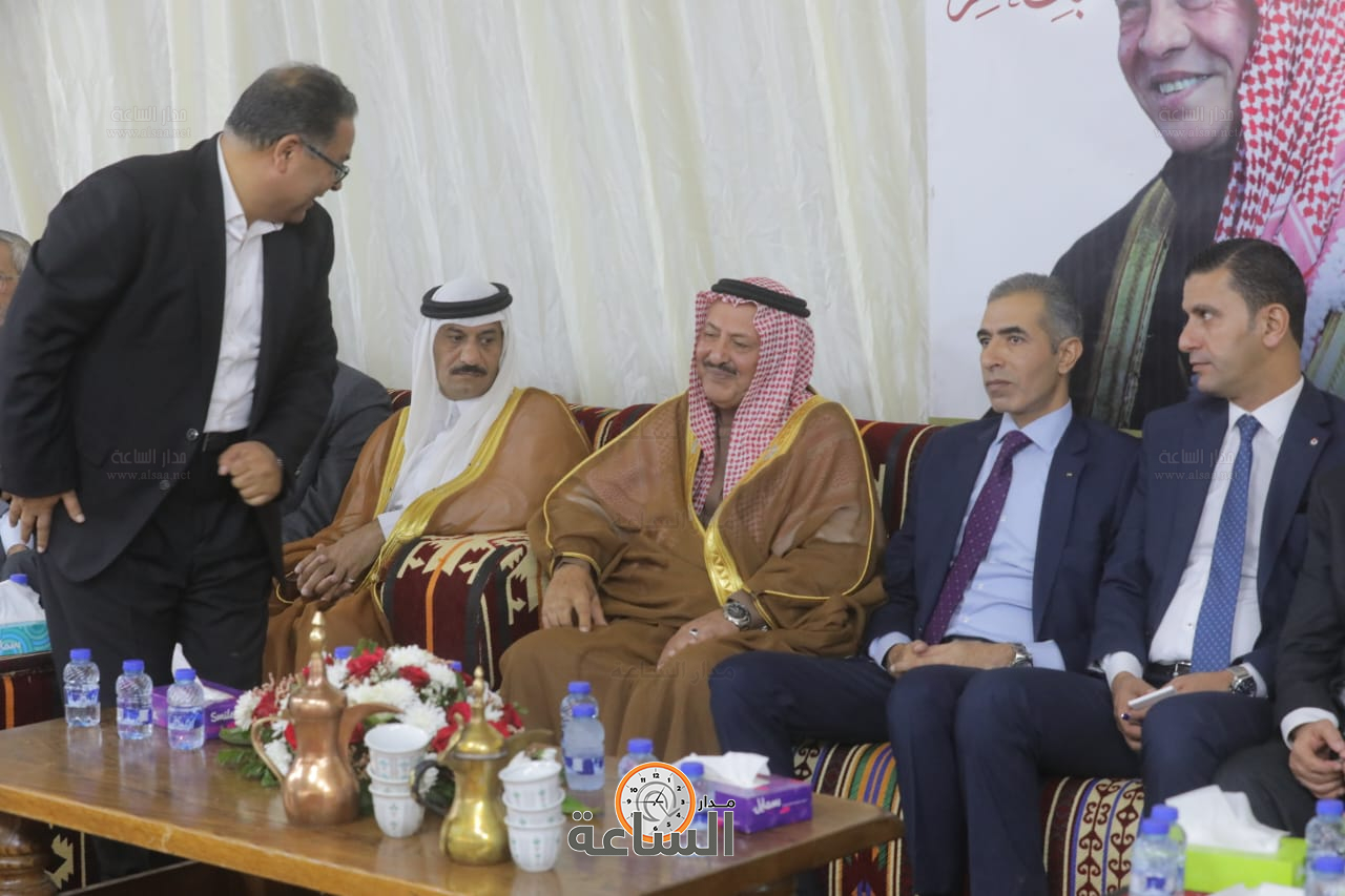 Madar Al-Saa Images 0.984816359356888