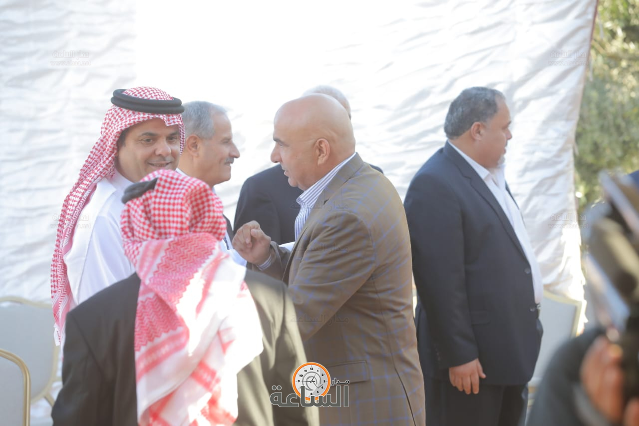 Madar Al-Saa Images 0.8570368043566415