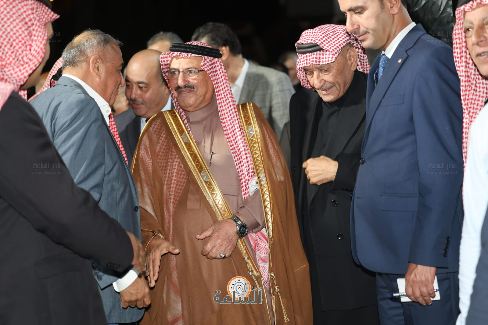 Madar Al-Saa Images 0.9515888119428254