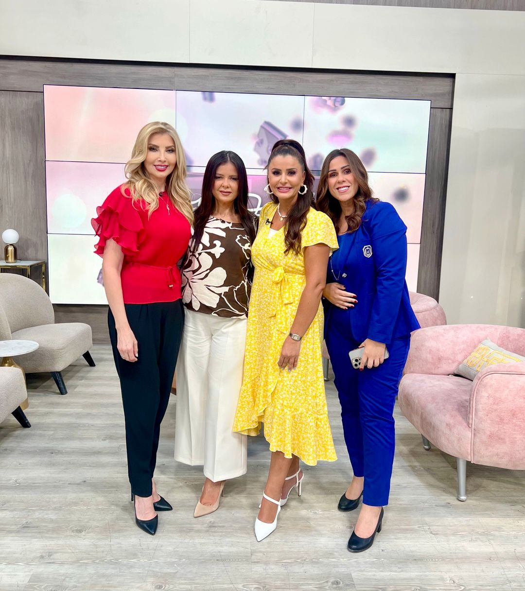 Madar Al-Saa Images 0.3571781686500607