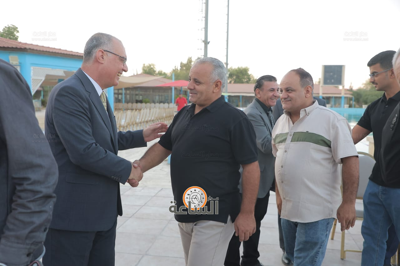 Madar Al-Saa Images 0.46167645959509696