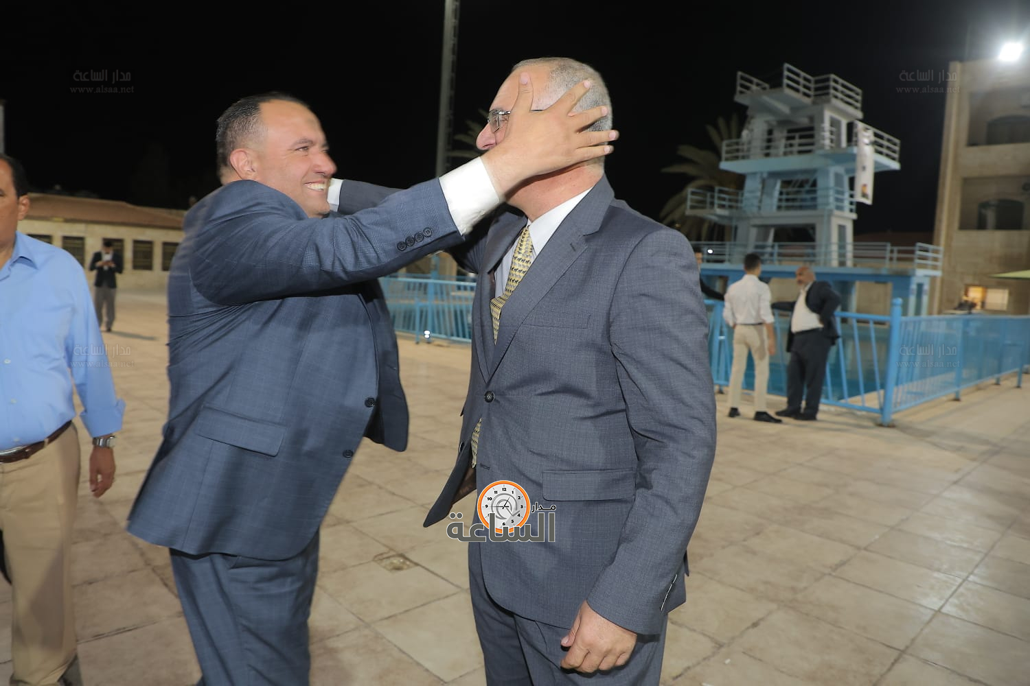 Madar Al-Saa Images 0.5390311841779283