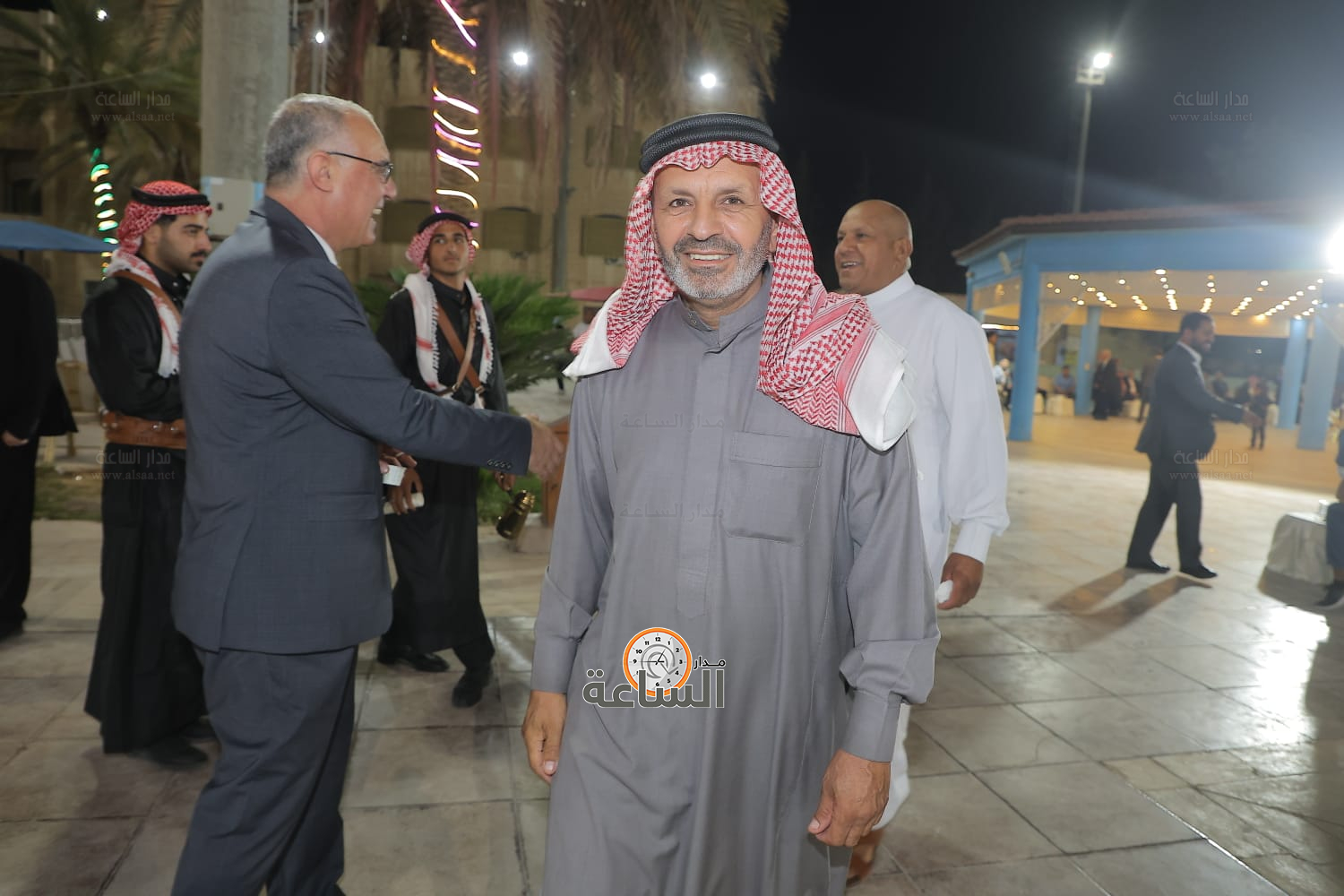 Madar Al-Saa Images 0.8709694343058854