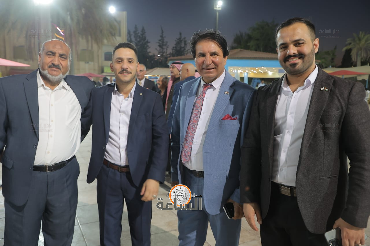 Madar Al-Saa Images 0.4235145943491073