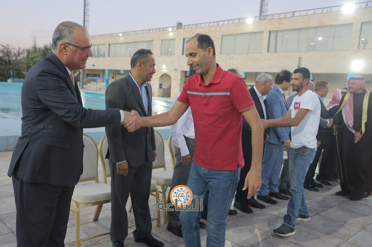 Madar Al-Saa Images 0.4037370426860425