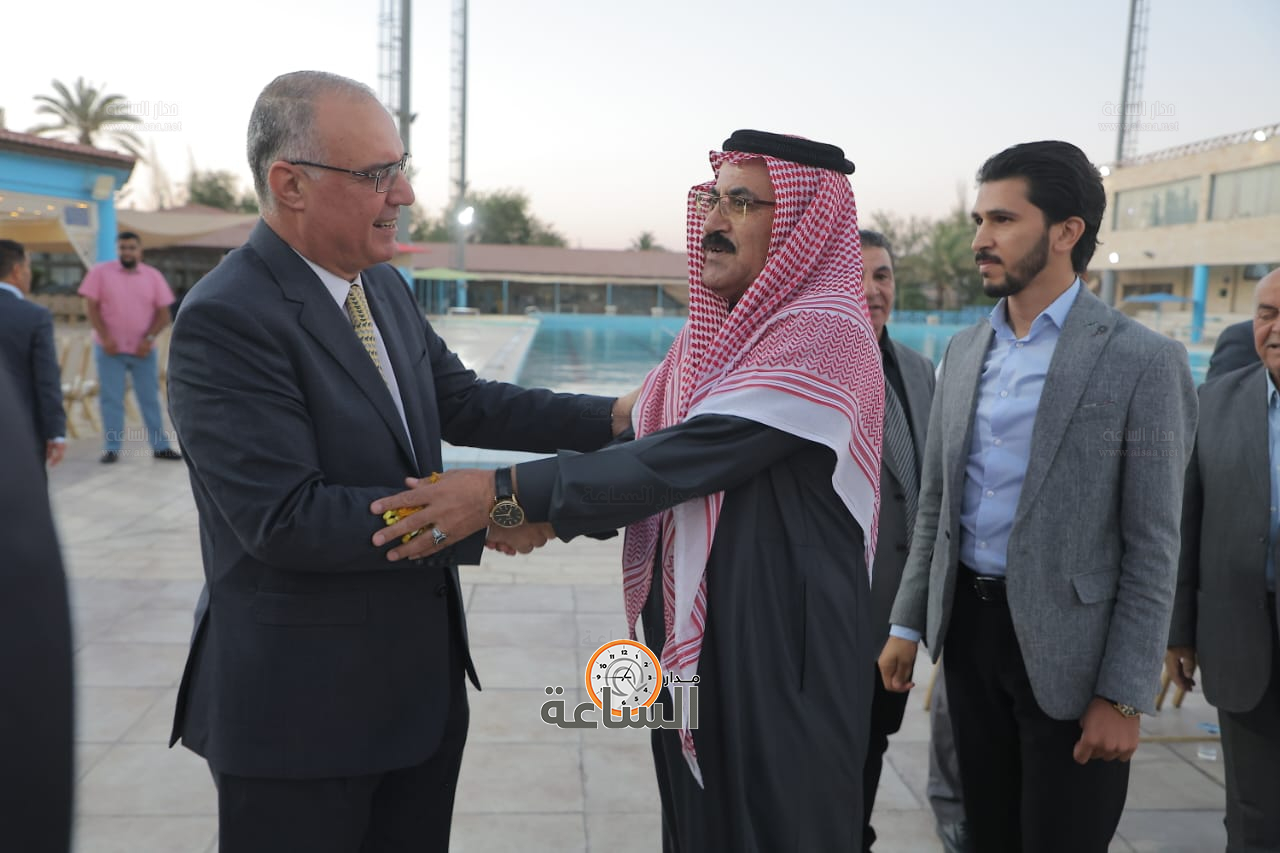 Madar Al-Saa Images 0.9151576890119222