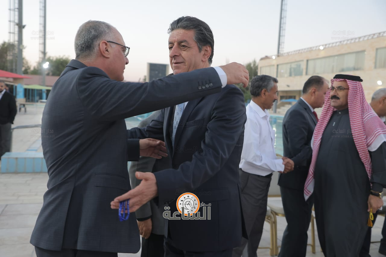 Madar Al-Saa Images 0.8609907640894674