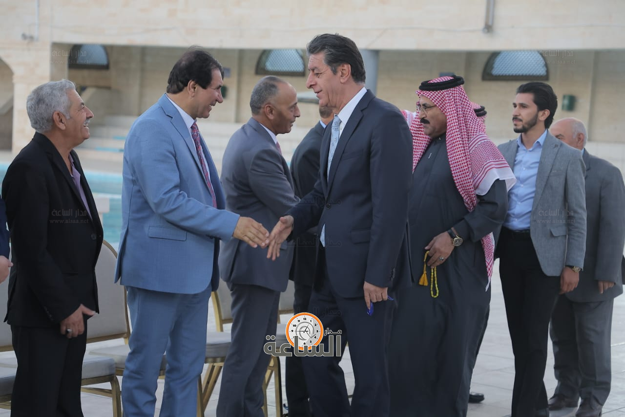 Madar Al-Saa Images 0.8363135813710506