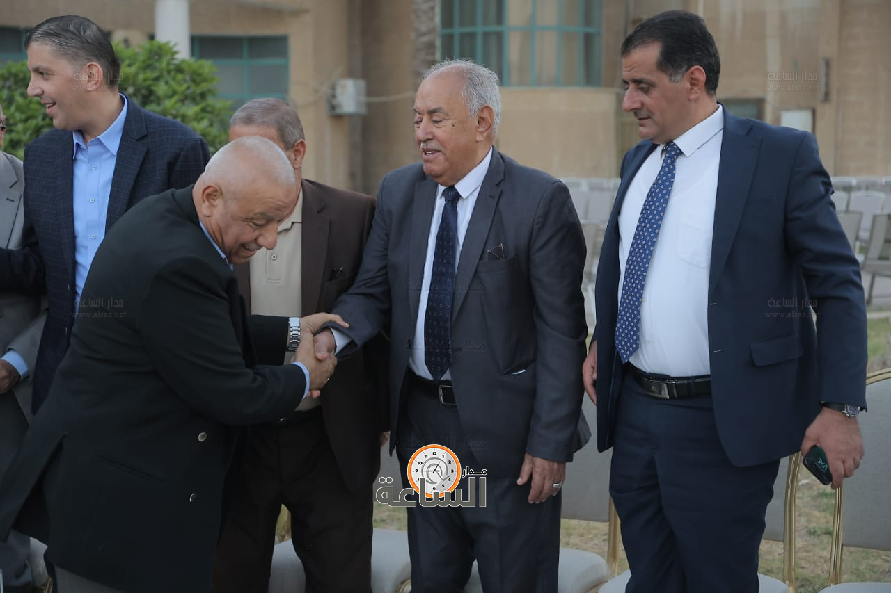 Madar Al-Saa Images 0.8592035478706121