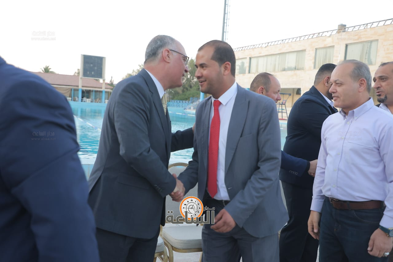 Madar Al-Saa Images 0.6567162020282374